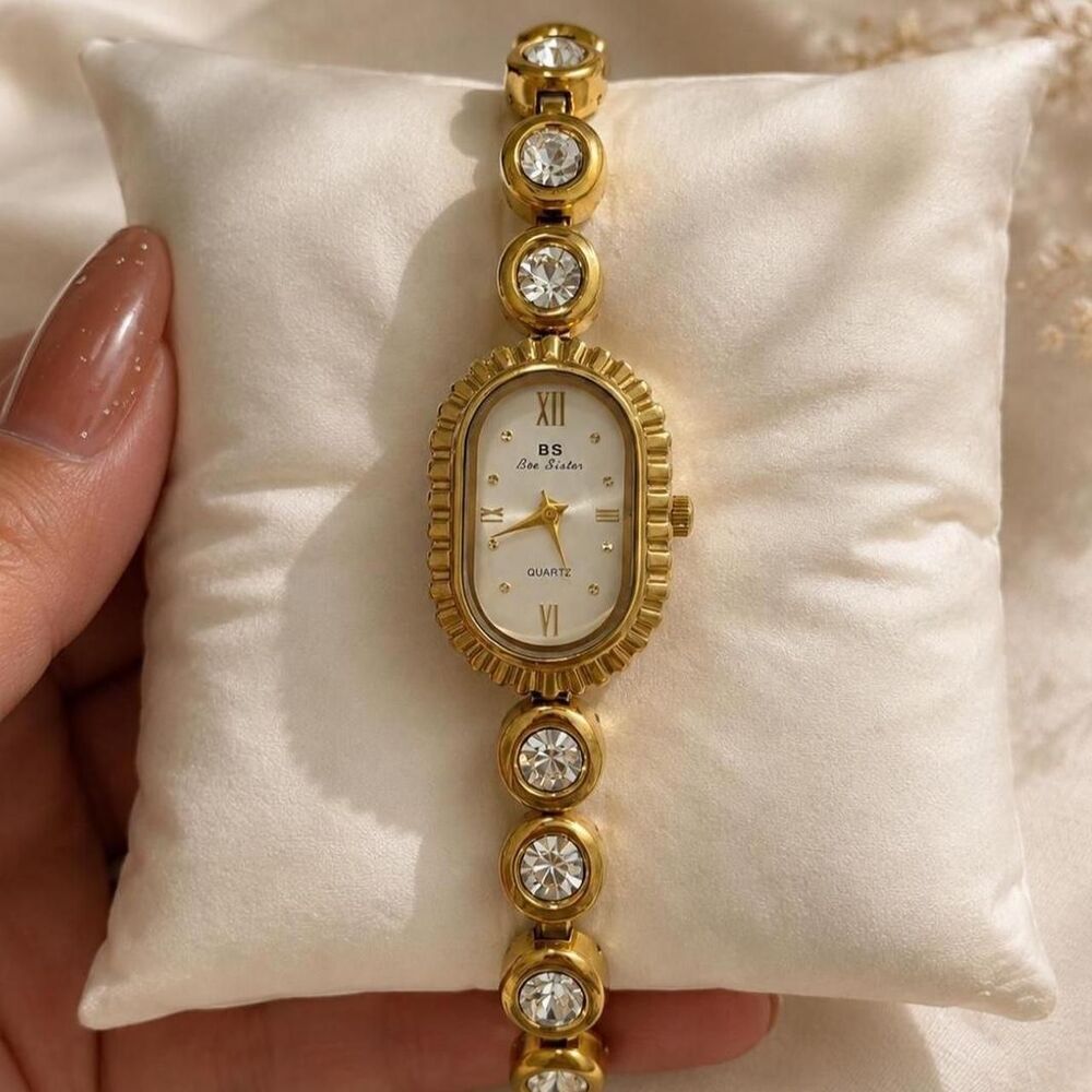 Vintage Style Gold Rhinestone Bracelet Quartz Watch